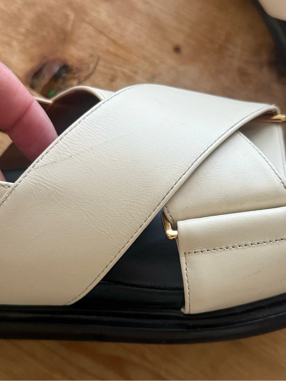 Marni White Leather Fussbett size 37